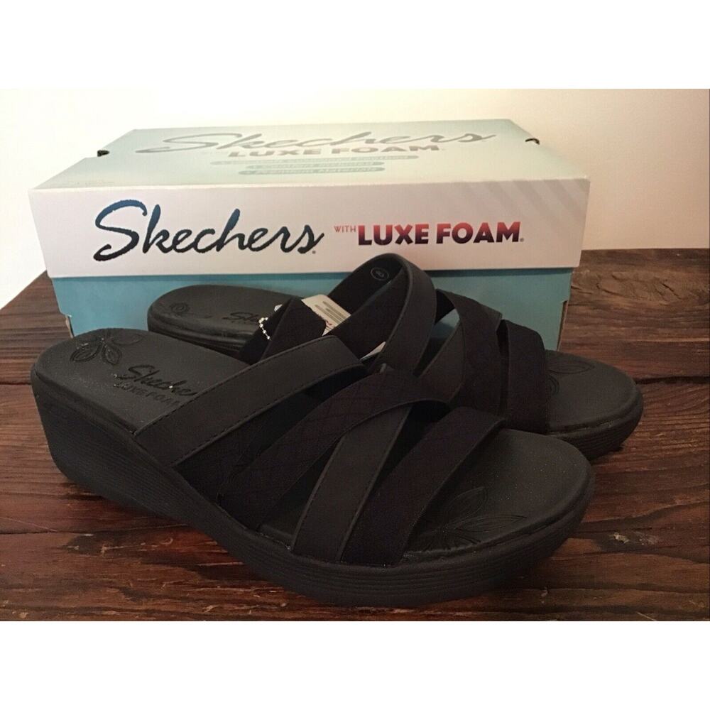 Skechers Women's 8 Pier Lite Luxe Foam- Fading Sun Wedge Sandal BLACK